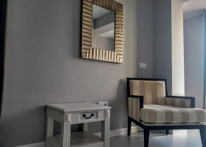 Columela Ξενοδοχείο *